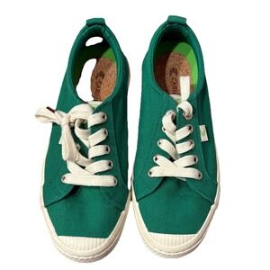 Cariuma Green Canvas Sneakers Women's 6 Sustainable Casual Shoes